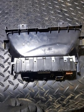 DISPLEJ AUTORÁDIO PEUGEOT RCZ 9666631380