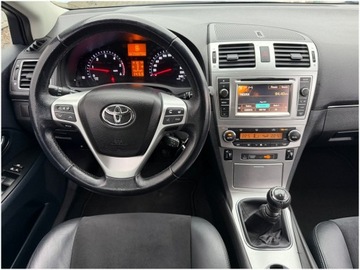 Toyota Avensis III Sedan Facelifting 2.0 D-4D 124KM 2013 Toyota Avensis sedan, zdjęcie 20