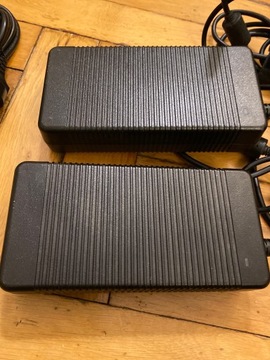 Блок питания HP 230 Вт, 19,5 В, 11,8 А с кабелем питания. полный, оригинальный Hp