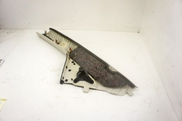 MQ349 Ford Kuga MK2 Накладка на правую переднюю стойку