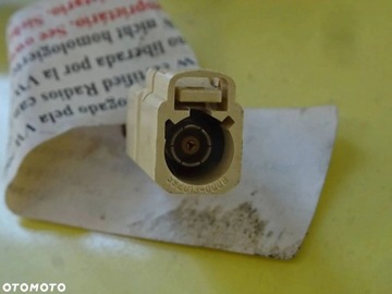 ZESILOVAČ ANTÉNY VW FOX 5Z0035223A NR37