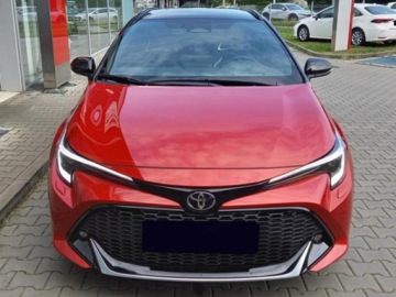 Toyota Corolla XII TS Kombi Facelifting 1.8 Hybrid 140KM 2026 Od ręki - GR Sport 1.8 Hybrid 140KM | Podgrzewane fotele!, zdjęcie 1