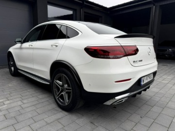Mercedes GLC C253 2020 Mercedes GLC 300 e Hybryda Plug In 320KM 4Matic, zdjęcie 31