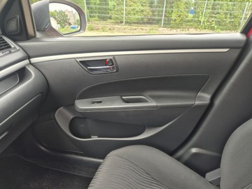 Suzuki Swift V Hatchback 5d 1.2 VVT 94KM 2010 Suzuki Swift V 1.2 LPG, zadbany, zdjęcie 3