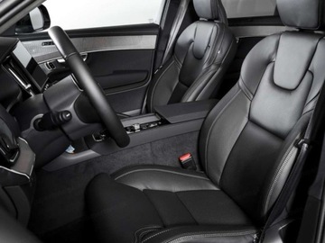 Volvo XC90 II 2025 VOLVO XC90 B5 AWD Ultra Dark 7os Suv 2.0(244KM) 2025, zdjęcie 4