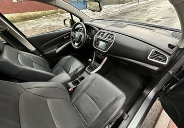 Suzuki SX4 II S-cross 1.6 VVT 120KM 2015 Suzuki SX4 S-Cross 1.6 Benzyna 4x4, Delikatnie uszkodzony. 1.6 Benzyna, zdjęcie 8