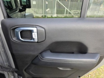 Jeep Wrangler IV Sahara Plug-In Seria 6 2.0 4xe 381KM 2021 JEEP WRANGLER Sahara, 2.0l 4xe Plug-in-Hybrid 381KM * Przebieg:40, 342km, zdjęcie 35