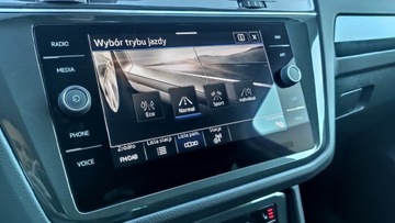 Volkswagen Tiguan II SUV Facelifting 2.0 TSI 190KM 2022 Volkswagen Tiguan 2.0TSI 190KM ACC 4x4 SalonPL Ele, zdjęcie 19