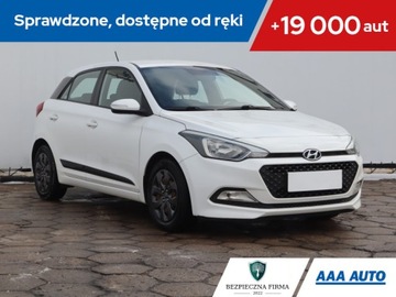 Hyundai i20 II Coupe 1.2 MPI 84KM 2017 Hyundai i20 1.2, Salon Polska, Serwis ASO, Klima