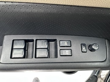 Nissan X-Trail II 2.0 dCi 173KM 2009 Nissan X-Trail 4x4/Manula/Skóra/Szklany, zdjęcie 12