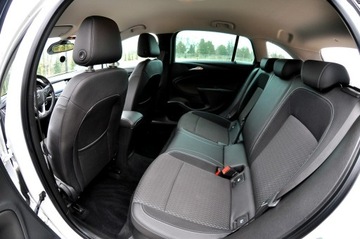 Opel Astra K Sports Tourer 1.4 Turbo 150KM 2017 Opel Astra 1.4 Turbo 150 KM Full Opcja Cosmo, zdjęcie 9