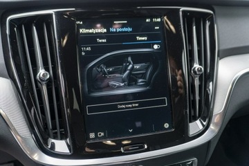 Volvo V60 II  Kombi Plug-In Facelifting 2.0 T6 350KM 2024 Volvo V60 YV1ZWH4V6S2650432, zdjęcie 26