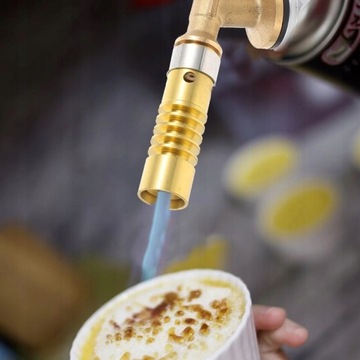 Пламя зажигалки для сварки стекла