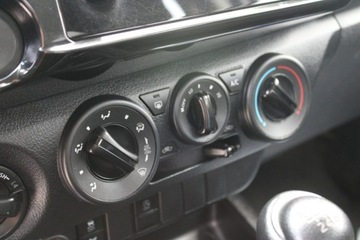 Toyota Hilux VIII Pojedyncza kabina Facelifting 2.4 D-4D 150KM 2021 Toyota Hilux F-Vat Salon Polska Gwarancja HAK, zdjęcie 22