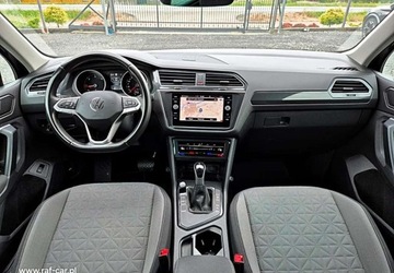 Volkswagen Tiguan II SUV Facelifting 2.0 TDI 150KM 2021 Volkswagen Tiguan LIFT DSG Navi Led 3xKlimatronik Kamera 2xPDC Oryginal, zdjęcie 17