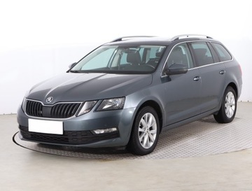 Skoda Octavia III Kombi Facelifting 1.6 TDI 115KM 2018 Skoda Octavia 1.6 TDI, Navi, Klima, Klimatronic, zdjęcie 1