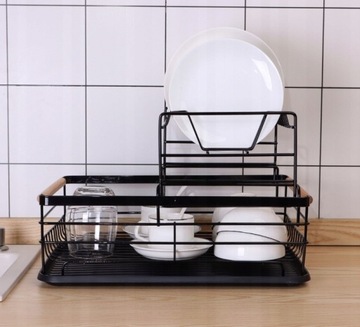 Двухуровневая сушилка для посуды в черном стиле.