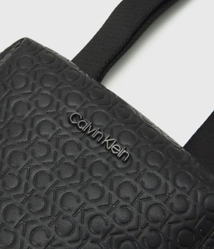 Calvin Klein Czarna torba na ramię MUST MONO BLOCK