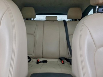 Jaguar F-Pace 2019 Jaguar F-Pace Premium 2019 2.0 Benzyna 247KM, zdjęcie 10