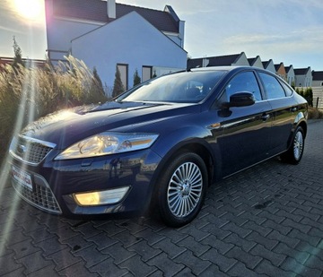 Ford Mondeo III Hatchback 2.0 16V 145KM 2007 Ford Mondeo HTB Titanium Oryg.157tys.kmRata700ZŁ