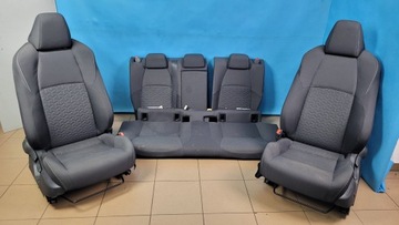 SUZUKI SWACE TOYOTA COROLLA E21 21r FOTELE KANAPA KOMPLET KOMBI