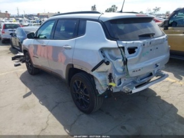 Jeep Compass II 2025 Jeep Compass Latitude 2025 2.0 Benzyna 200KM, zdjęcie 3