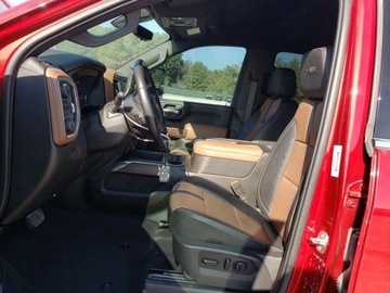 Chevrolet Silverado II 2021 Chevrolet Silverado K2500 High Country 2021 6.6l 6.6 Diesel 401KM, zdjęcie 7