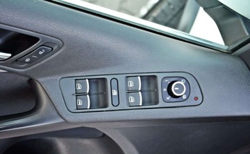 Volkswagen Tiguan I SUV Facelifting 2.0 TSI 180KM 2012 Volkswagen Tiguan R-Line, Klimatyzacja,4x4, Podgrzewane fotele, Park Assis, zdjęcie 14