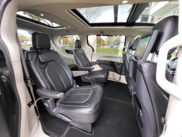Chrysler Pacifica II 3.6 V6 291KM 2018 chrysler pacifica Touring L Plus * Bezwypadkowy * Dokumentacja, zdjęcie 32