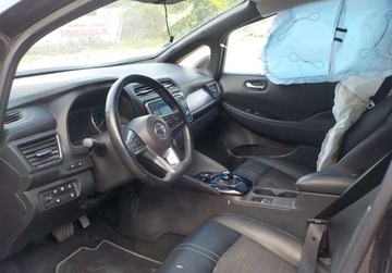 Nissan Leaf II Hatchback Elektryczny 40kWh 150KM 2020 Nissan Leaf Okazja Elektryczny 150KM, zdjęcie 22