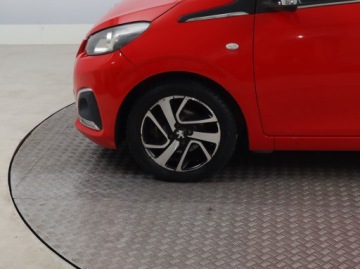 Peugeot 108 1.2 VTi 82KM 2014 Peugeot 108 1.2 PureTech, Klima, Parktronic,ALU, zdjęcie 14