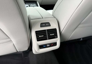 Volkswagen Passat B9 2024 Volkswagen Passat 193km 4Motion Elegance salon PL gwar. masaz matrix VAT 23, zdjęcie 24
