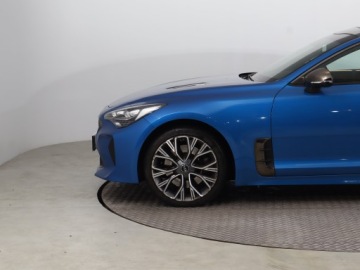 Kia Stinger Liftback 2.0 T-GDi 245KM 2020 Kia Stinger 2.0 T-GDI, Salon Polska, zdjęcie 14