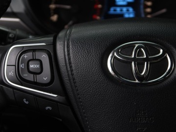 Toyota Avensis III Sedan Facelifting 2015 1.8 Valvematic 147KM 2018 Toyota Avensis 1.8 Valvematic, Salon Polska, zdjęcie 14