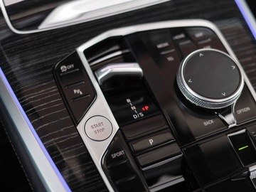 BMW X5 G05 SUV Facelifting 3.0 40d 352KM 2025 BMW X5 xDrive40d Sport Suv 3.0 (352KM) 2025, zdjęcie 12