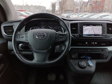 Toyota Proace II Furgon Medium 2.0 D-4D 177KM 2023 Toyota PROACE VERSO 2.0 D4-D Long VIP 2.0 D4D 177K, zdjęcie 18