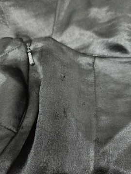 ЧЕРНАЯ АТЛАСНАЯ ПОВСЕДНЕВНАЯ МИНИ-ЮБКА 32 XXS 1AAE