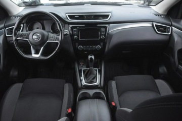 Nissan Qashqai II Crossover Facelifting 1.3 DIG-T  160KM 2019 Nissan Qashqai 1.3 Turbo nawi kamera 360 gwarancja, zdjęcie 16