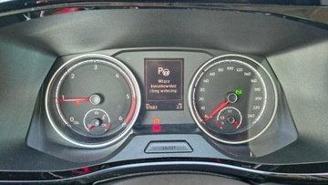 Volkswagen Multivan T7 2022 Volkswagen Multivan 2.0TDI 204KM 4Motion 7os Kamer, zdjęcie 13