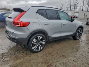 Volvo XC40 2024 Volvo XC 40 Ultimate 2024 2.0 Benzyna 247KM, zdjęcie 3