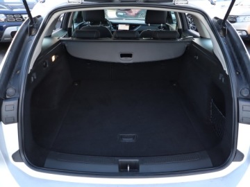 Opel Insignia II Sports Tourer 1.6 CDTI 136KM 2018 Opel Insignia 1.6 CDTI, Automat, Navi, Klima, zdjęcie 13