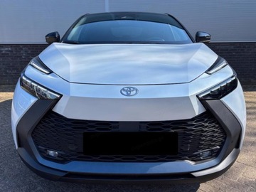 Toyota C-HR II SUV 2.0 Hybrid Dynamic Force 197KM 2025 Od ręki - Style 2.0 Hybrid Dynamic Force 197KM | Podgrzewane fotele!, zdjęcie 1