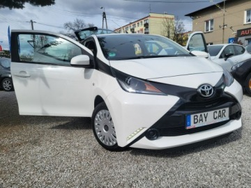 Toyota Aygo II Hatchback 5d 1.0 VVT-i 69KM 2016 Toyota Aygo 1.0 70 KM Org Przebieg Ładny Stan, zdjęcie 1