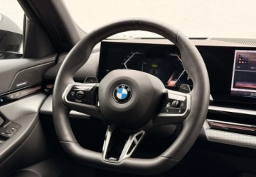 BMW Seria 5 G90-91 2025 BMW Seria 5 I wlasciciel M Pro Pakiet Hak Gwarancja Bezwypadkowy FVAT, zdjęcie 17