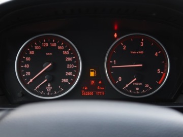 BMW Seria 5 E60 2007 BMW 5 520d, Automat, Navi, Klima, Klimatronic, zdjęcie 10