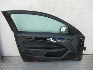 DVEŘE LEVÉ MERCEDES C TŘÍDA W204