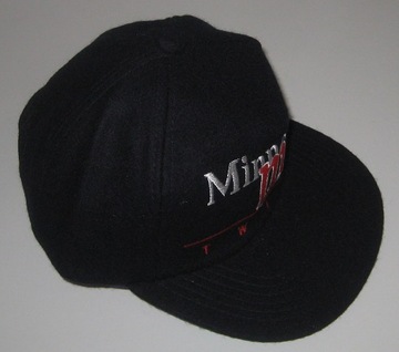 БЕЙСБОЛ - MINNESOTA TWINS - КЕПКА BATCH
