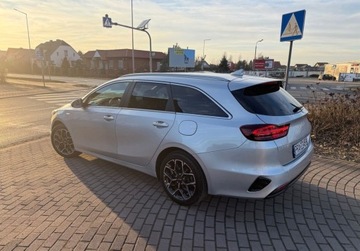 Kia Ceed III Kombi Facelifting 1.5 T-GDI 140KM 2024 Kia Ceed 1.5T-gdi AUTOMAT Navi 7.000 km 1.5 Benzyna 140KM, zdjęcie 3