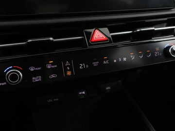 Kia Niro I Crossover Facelifting 1.6 GDi Hybrid 141KM 2022 Kia Niro HEV full LED navi klima auto kamra i, zdjęcie 28