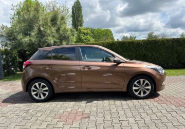 Hyundai i20 II Coupe 1.2 MPI 84KM 2016 Hyundai i20 1,2 85KM KLIMA Tempomat As. Pasa Bezwypadkowy Super stan, zdjęcie 6